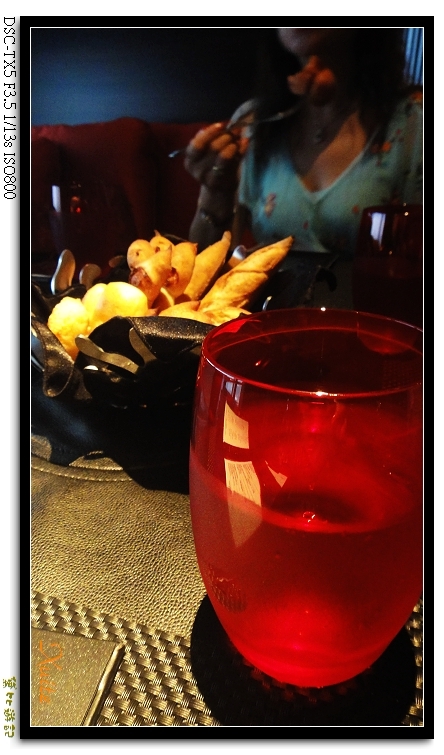 [食記]-L'Atelier de Joel Robuchon-法國料理~午餐